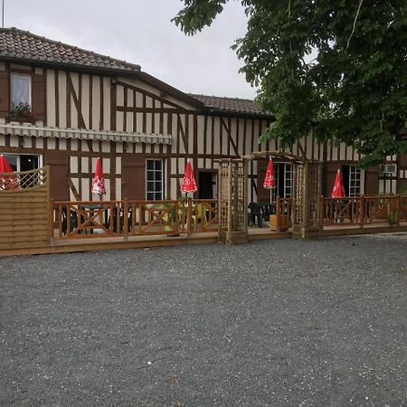 La Petite Auberge Chatelraould-Saint-Louvent エクステリア 写真